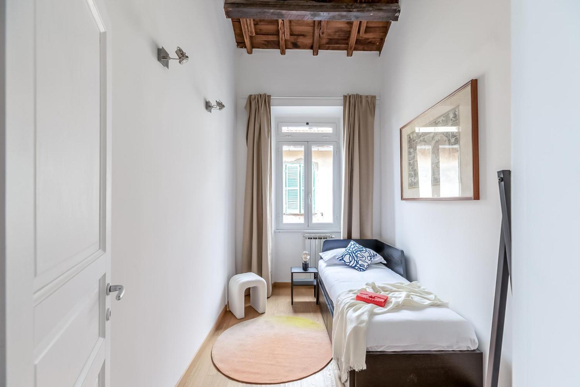 Apartment Hostly-light And Wood Midtown-near Trevi Rom